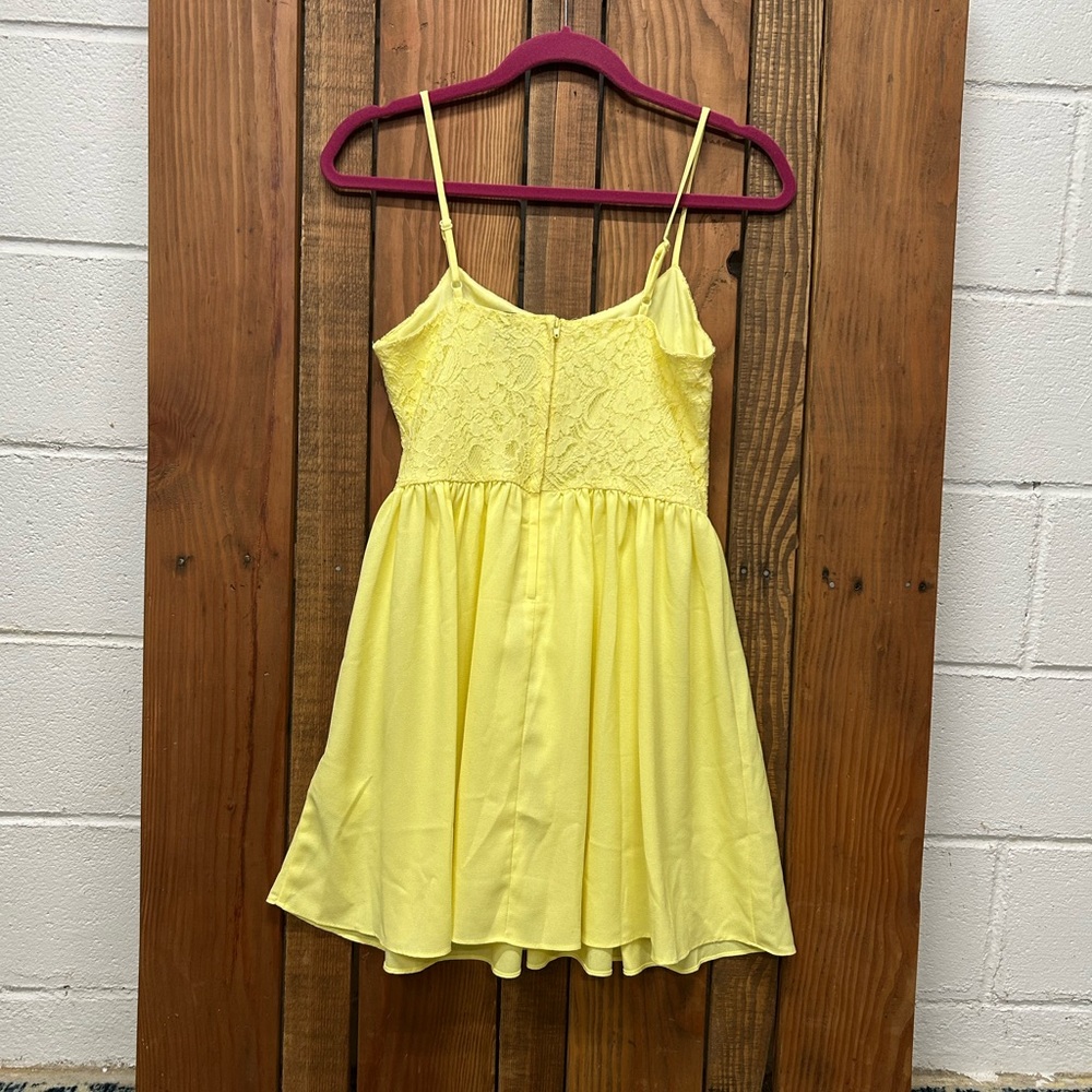 H&M Divided size 6 yellow dress - Picture 7 of 8